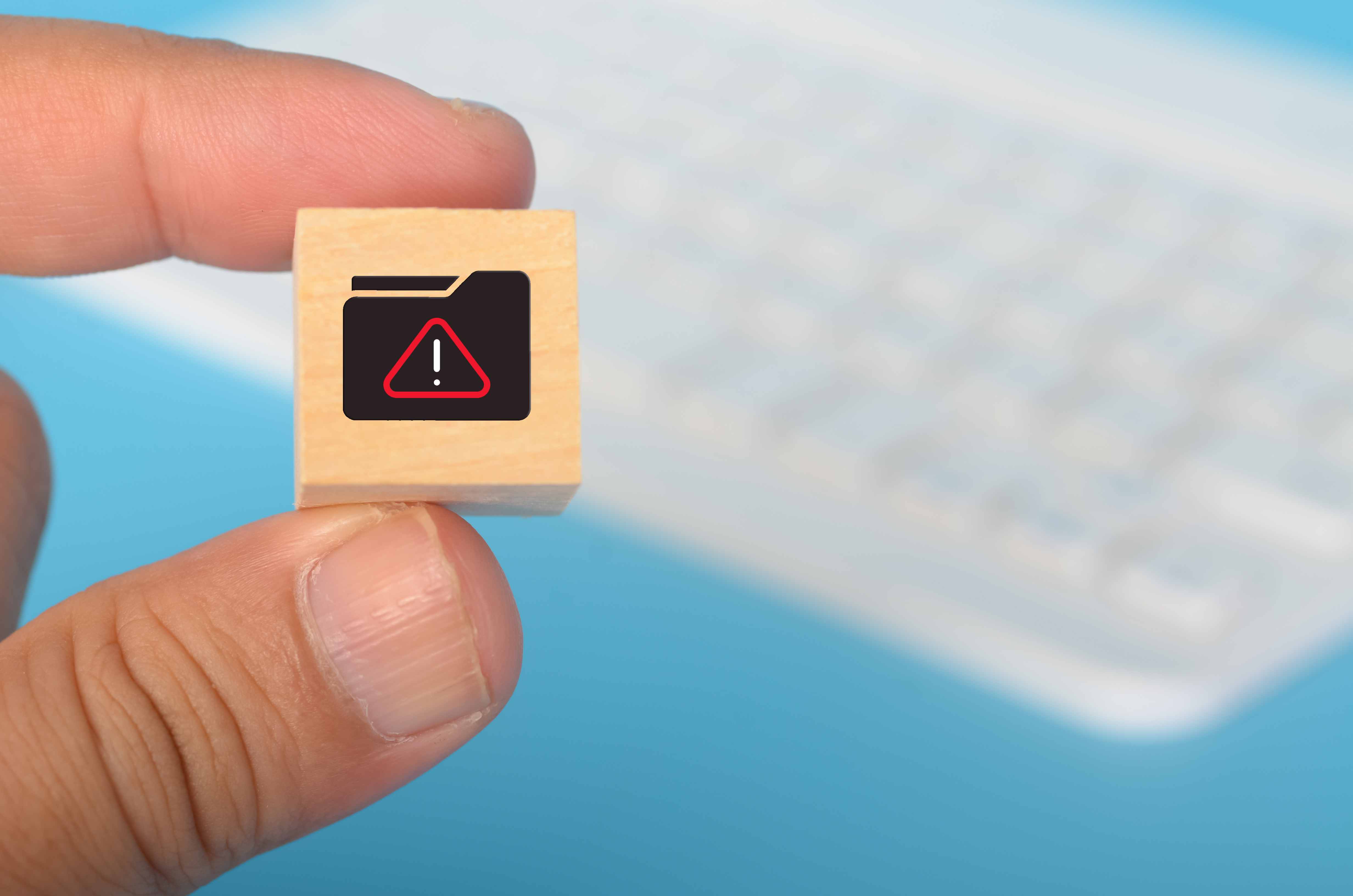 Какие файлы и программы не стоит удалять